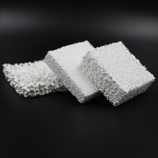 ceramic%20foam%20filters%20for%20casting.jpg